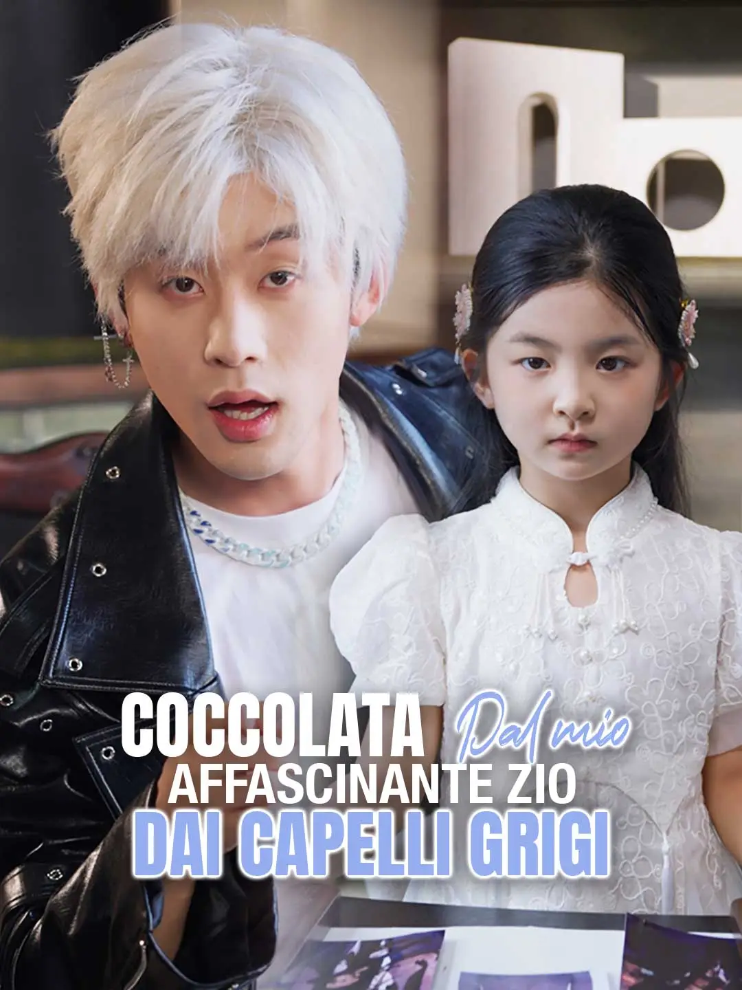 Coccolata dal mio affascinante zio dai capelli grigi